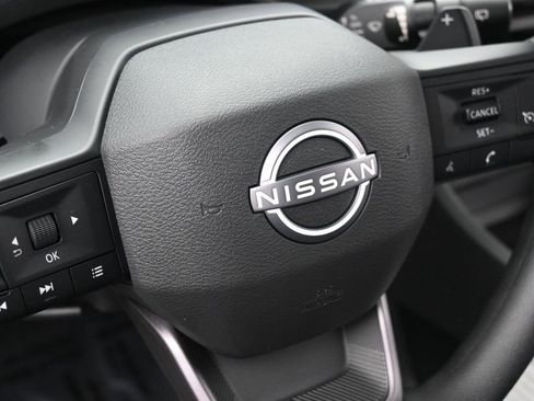 Certified 2025 Nissan Rogue S image 13