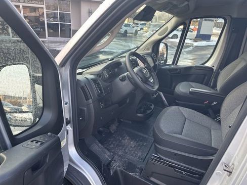 Used 2024 RAM ProMaster 3500 w/ Convenience Group image 12