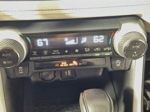 Used 2023 Toyota RAV4 XLE w/ Convenience Package FWD image 26