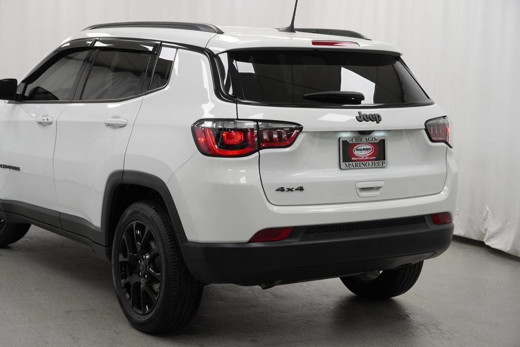 Certified 2025 Jeep Compass Latitude w/ Altitude Special Edition AWD/4WD image 22