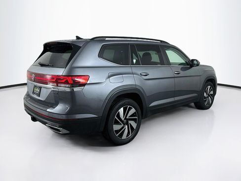 Used 2025 Volkswagen Atlas SE AWD/4WD image 9