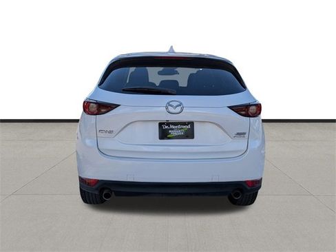 Used 2017 MAZDA CX-5 Touring w/ Preferred Equipment Package image 6