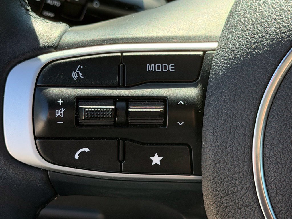 Used 2025 Kia K5 GT-Line w/ GT-Line Premium Package FWD image 16