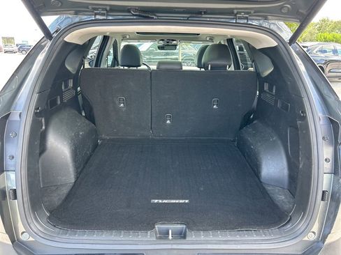 Used 2022 Hyundai Tucson Limited image 46