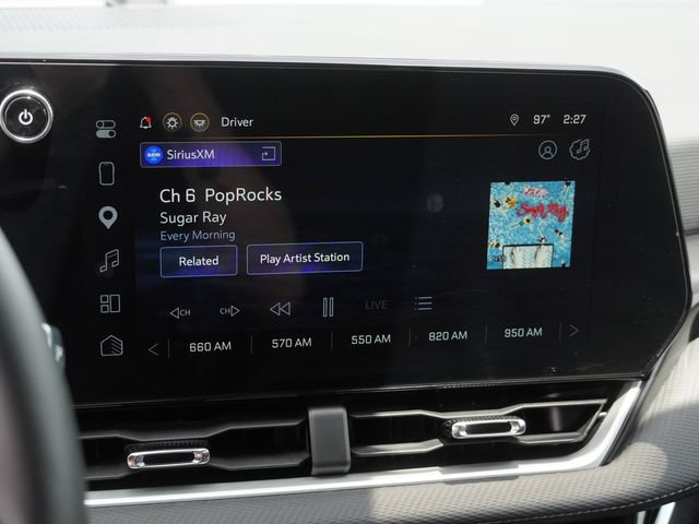 Used 2026 Chevrolet Equinox LT w/ Convenience Package II FWD image 23