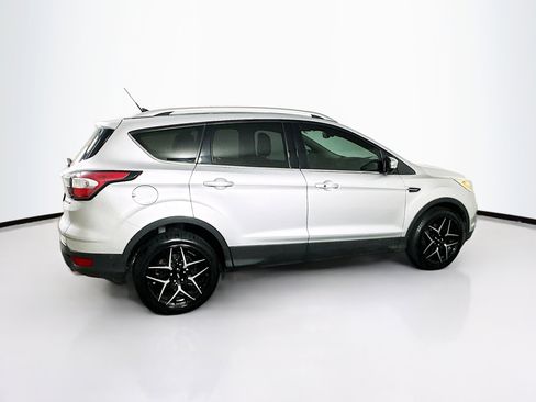 Used 2018 Ford Escape Titanium AWD/4WD image 10