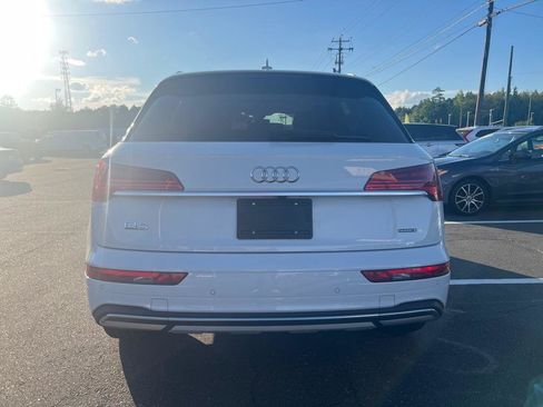 Used 2021 Audi Q5 2.0T Premium Plus w/ Premium Plus Package AWD/4WD image 5