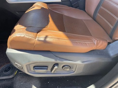 Used 2023 Toyota Tundra 1794 Edition image 5