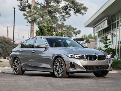 New 2026 BMW 330i Sedan w/ Premium Package