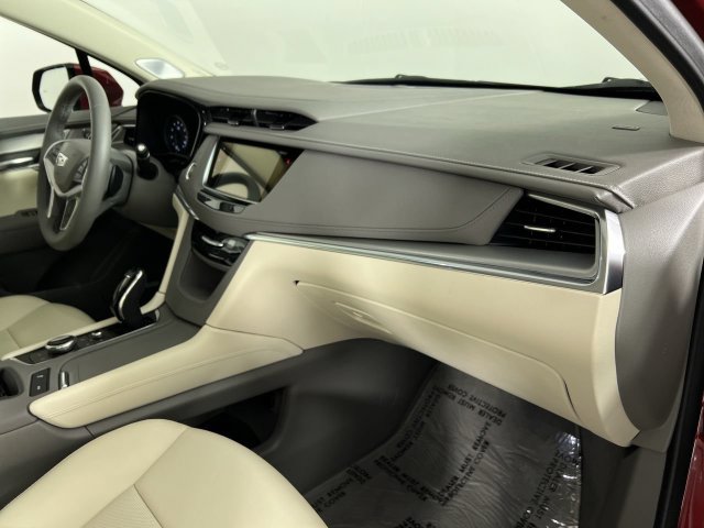 Used 2026 Cadillac XT5 Premium Luxury w/ Driver Assist Package FWD image 30