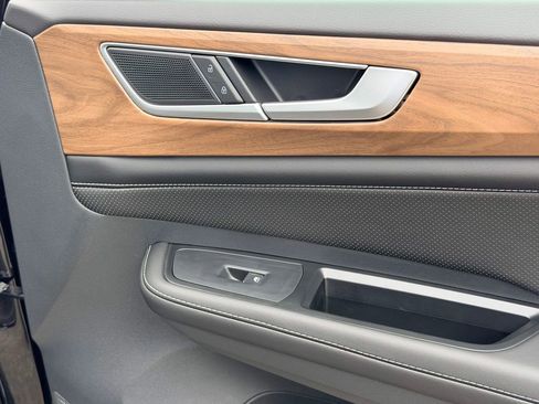 New 2026 Volkswagen Atlas SE FWD image 26