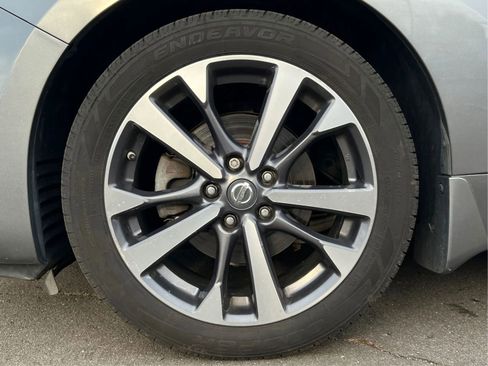 Used 2016 Nissan Altima 2.5 SR FWD image 22
