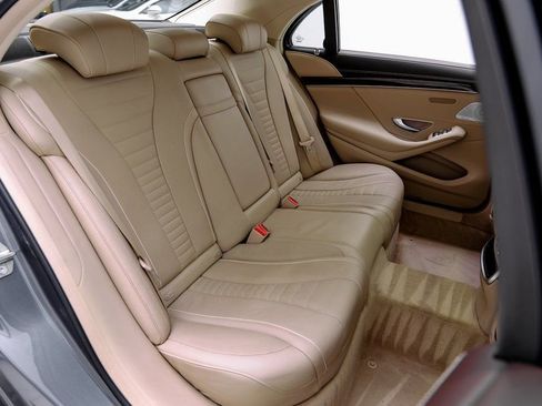 Used 2019 Mercedes-Benz S 560 S 560 image 37