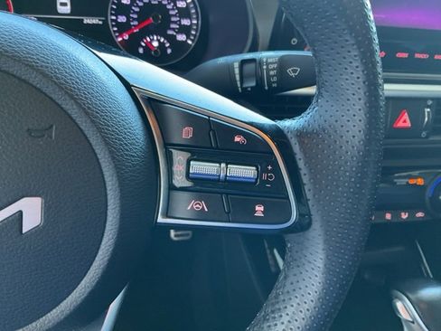 Used 2022 Kia Forte GT-Line w/ GT-Line Technology Package image 11