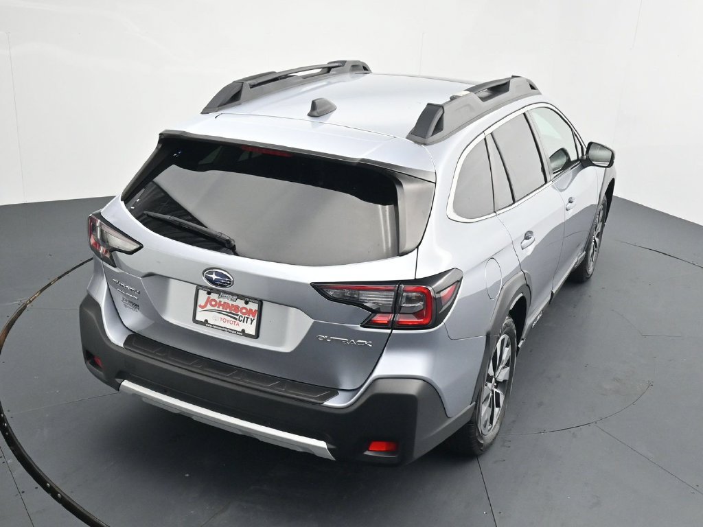 Used 2024 Subaru Outback Limited AWD/4WD image 28