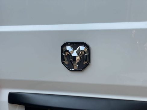 Used 2026 RAM ProMaster 2500 w/ Convenience Group FWD image 10