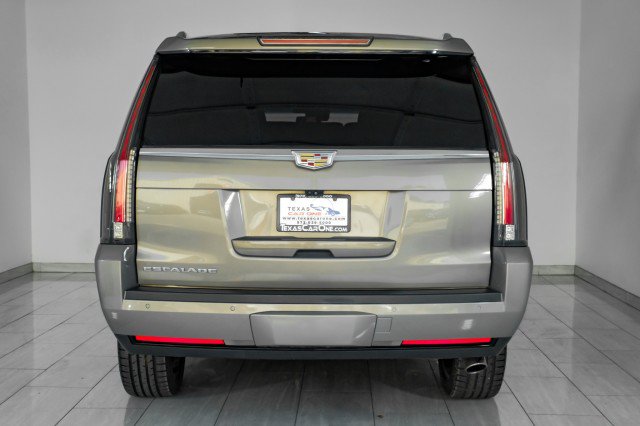 Used 2018 Cadillac Escalade ESV Luxury RWD image 7