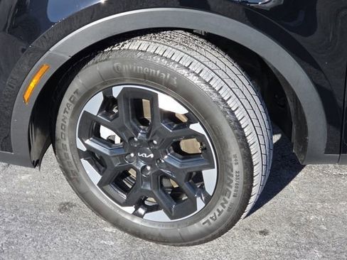 Used 2025 Kia Sorento S w/ Panoramic Sunroof Package image 24