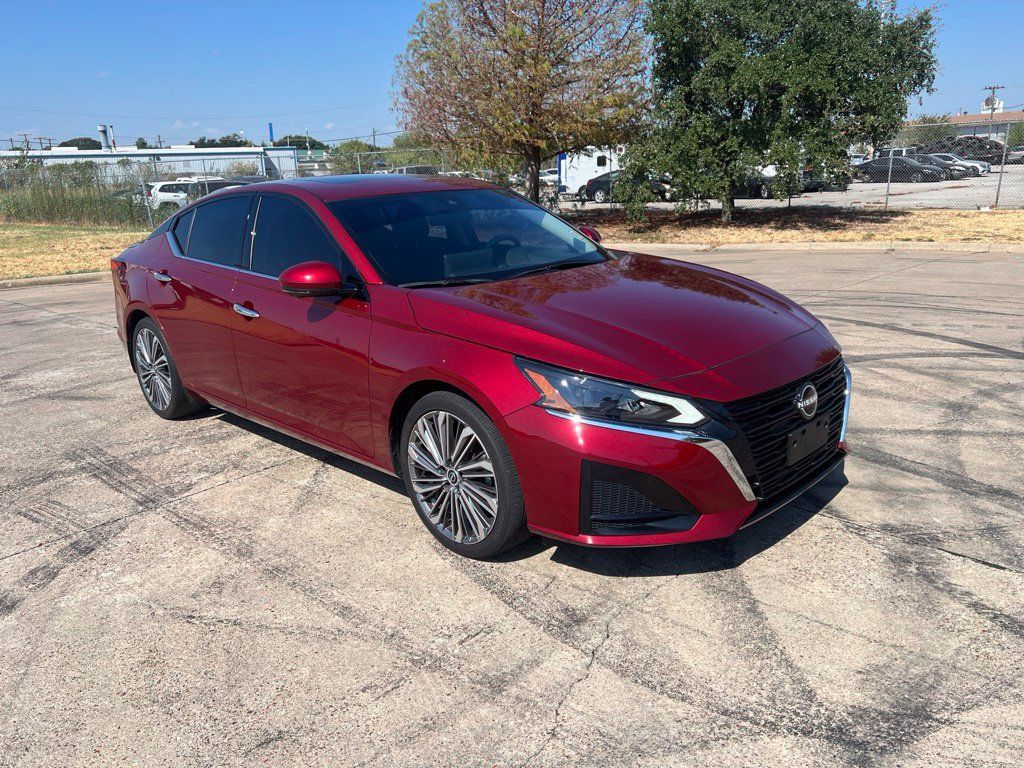Used 2023 Nissan Altima 2.5 SL FWD image 40
