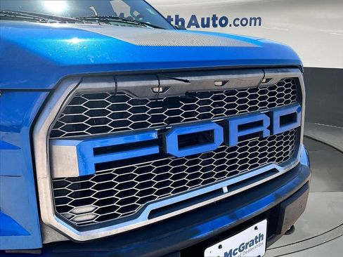 Used 2015 Ford F150 XLT w/ Equipment Group 302A Luxury AWD/4WD image 35