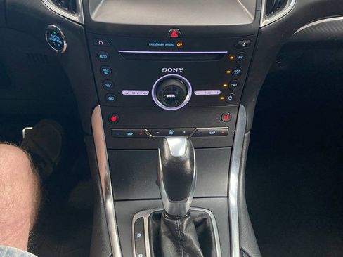 Used 2015 Ford Edge Sport image 14