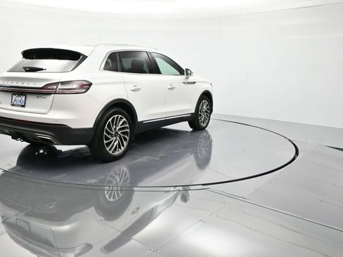 Used 2020 Lincoln Nautilus Reserve w/ Equipment Group 201A image 6