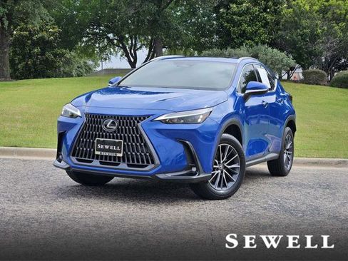 Certified 2025 Lexus NX 250 FWD w/ Premium Package image 1