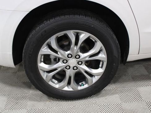Used 2020 Buick Enclave Avenir w/ Avenir Technology Package image 47