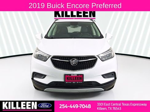 Used 2019 Buick Encore Preferred image 2