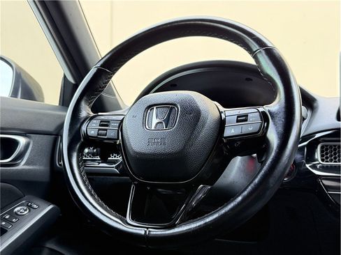 Used 2022 Honda Civic Sport image 15