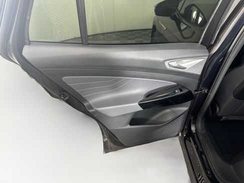 Used 2023 Volkswagen ID.4 Pro S image 26