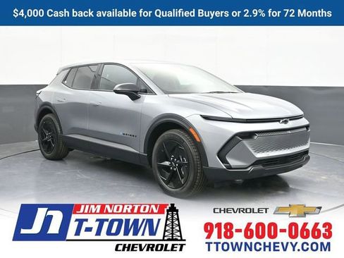 New 2026 Chevrolet Equinox EV LT image 1