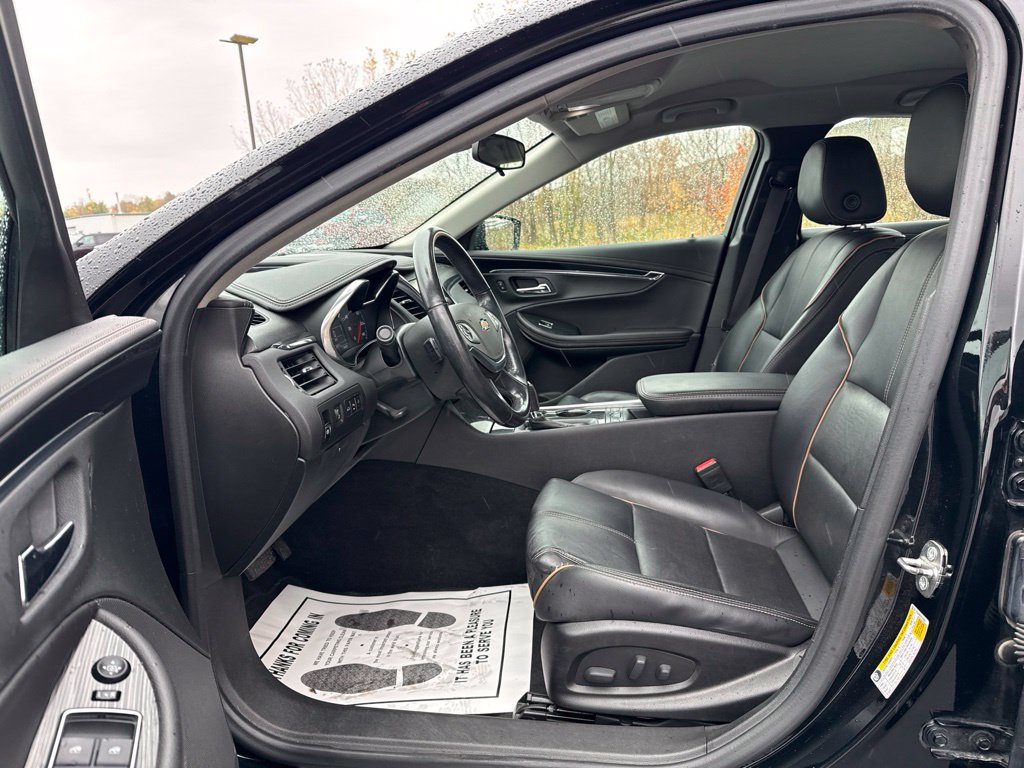 Used 2017 Chevrolet Impala Premier FWD image 21