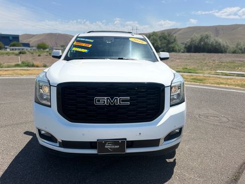 Used 2016 GMC Yukon SLT w/ Open Road Package AWD/4WD image 2