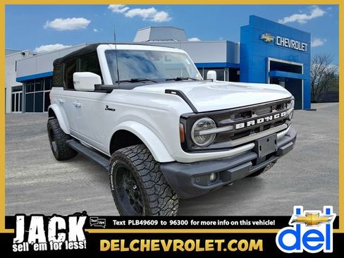 Used 2023 Ford Bronco Outer Banks AWD/4WD image 1