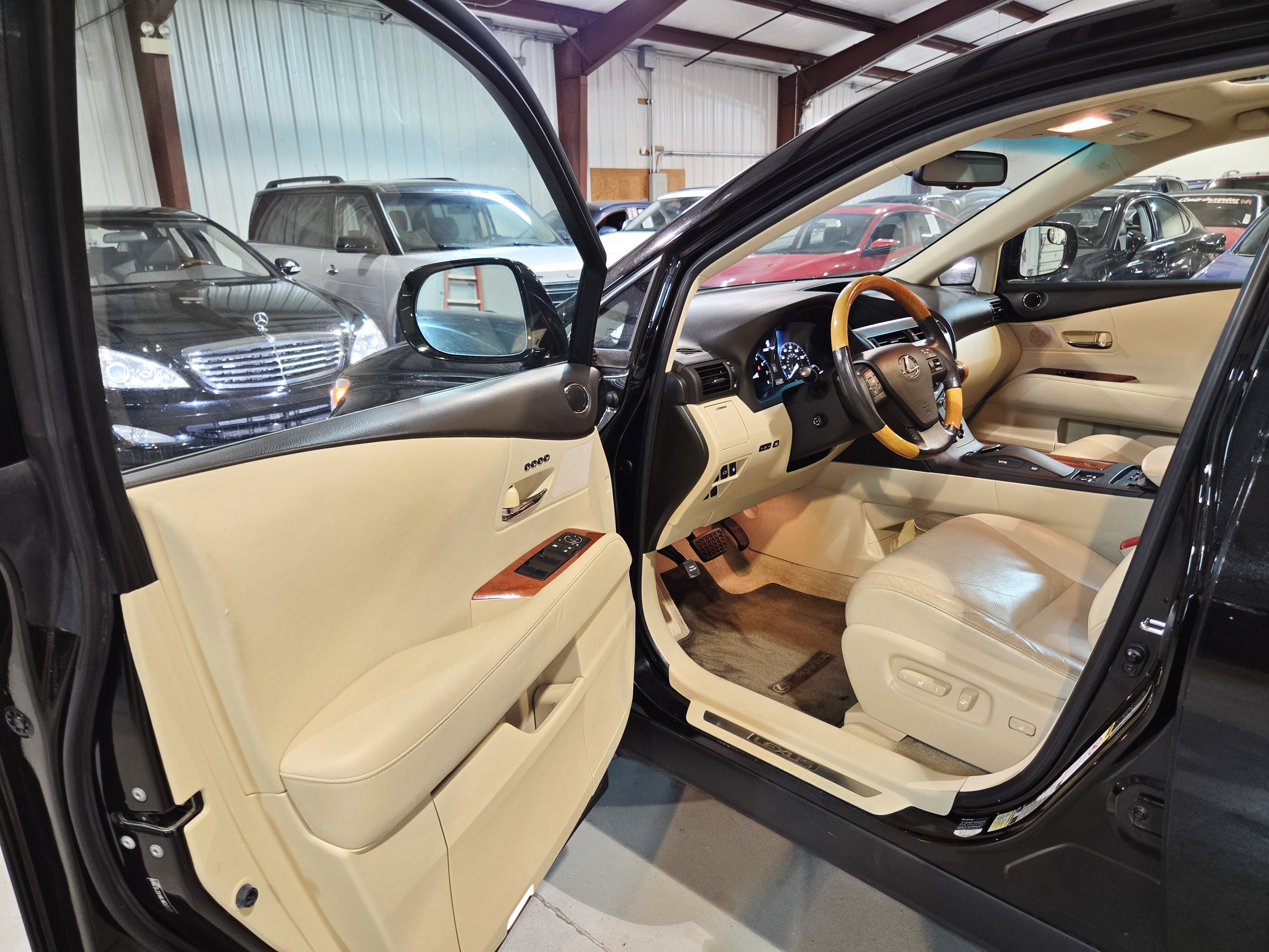 Used 2012 Lexus RX 350 AWD w/ Premium Pkg image 14
