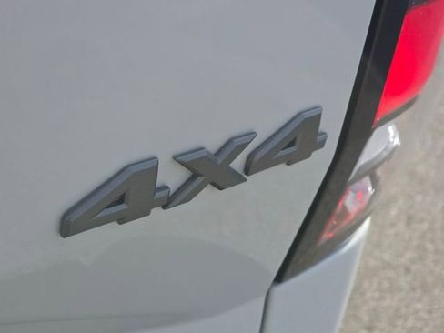 New 2026 Nissan Frontier S w/ Tow Package image 12