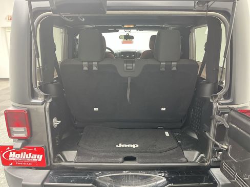 Used 2017 Jeep Wrangler Willys Wheeler image 20