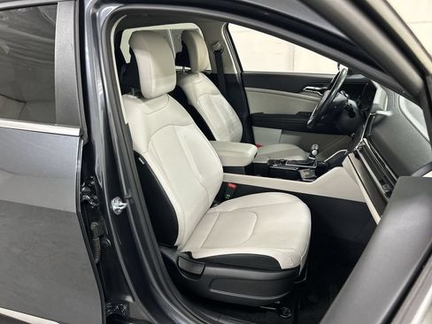 Certified 2024 Kia Sportage EX AWD/4WD image 23