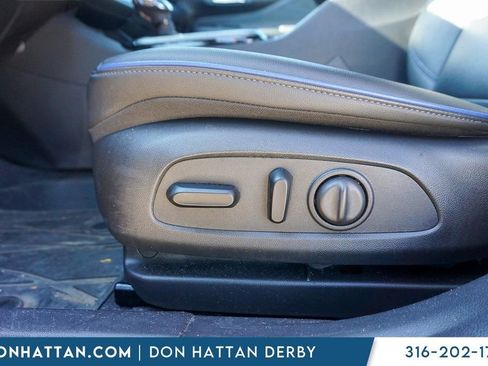 Used 2024 Buick Envista Sport Touring w/ Convenience I Package FWD image 18