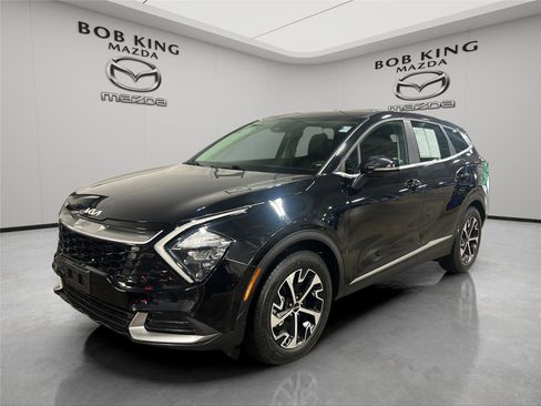 Used 2023 Kia Sportage EX FWD image 1