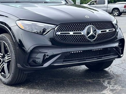 New 2026 Mercedes-Benz GLC 300 4MATIC image 2