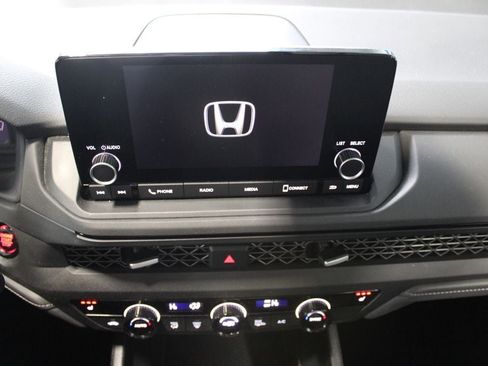 Used 2023 Honda Accord EX image 23