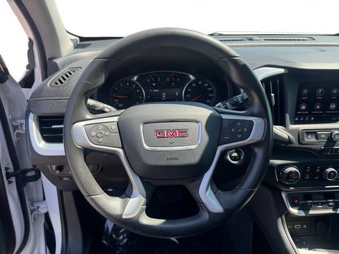 Used 2023 GMC Terrain SLE w/ Driver Convenience Package AWD/4WD image 13