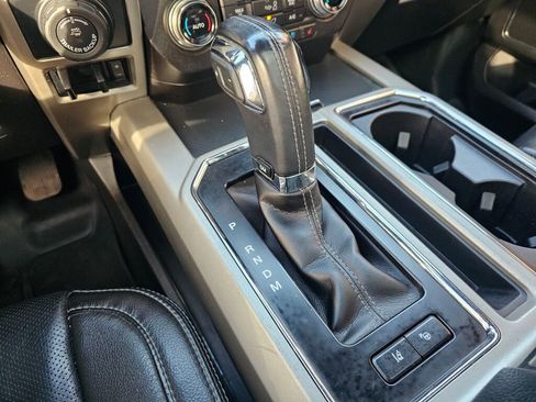 Used 2018 Ford F150 Lariat w/ Equipment Group 502A Luxury image 30