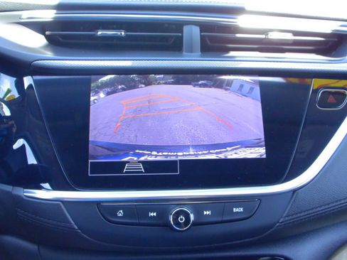 Used 2023 Buick Encore GX Select w/ Sport Touring Package FWD image 19