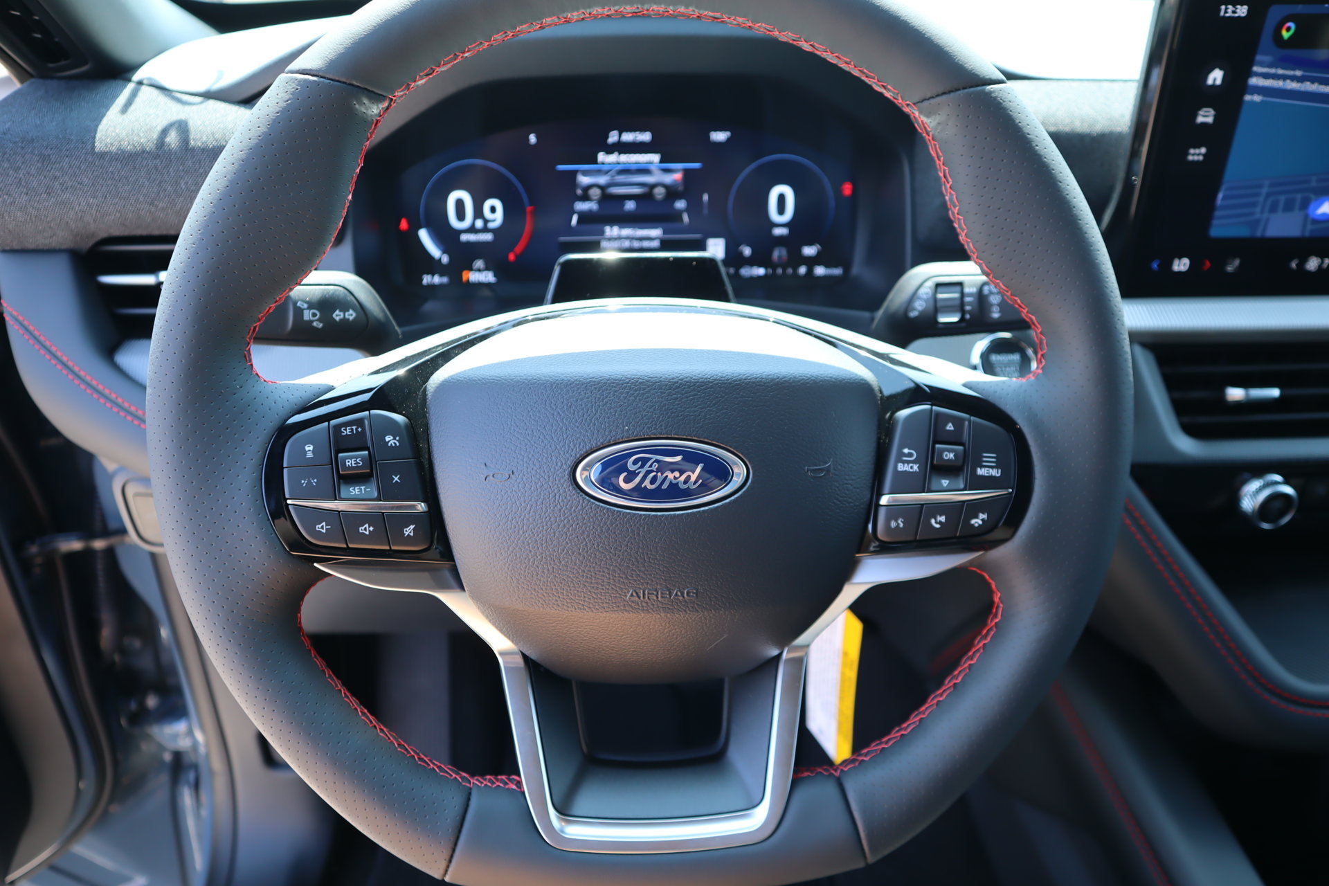 New 2026 Ford Explorer ST-Line w/ ST-Line Street Pack AWD/4WD image 3