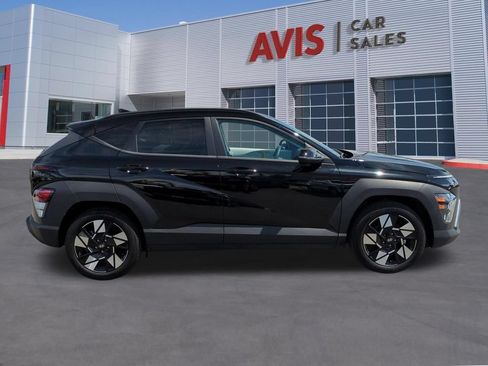 Used 2025 Hyundai Kona SEL FWD image 5