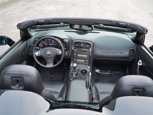 Used 2011 Chevrolet Corvette Grand Sport w/ Preferred Equipment Group image 79