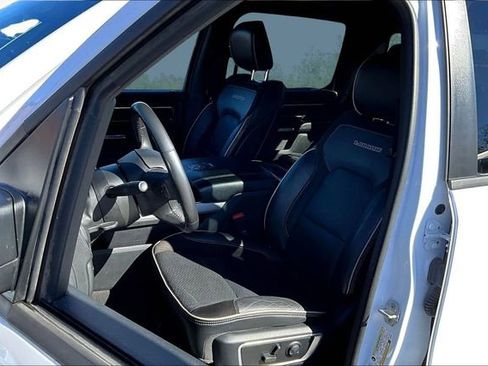 Used 2024 RAM 1500 Laramie AWD/4WD image 25